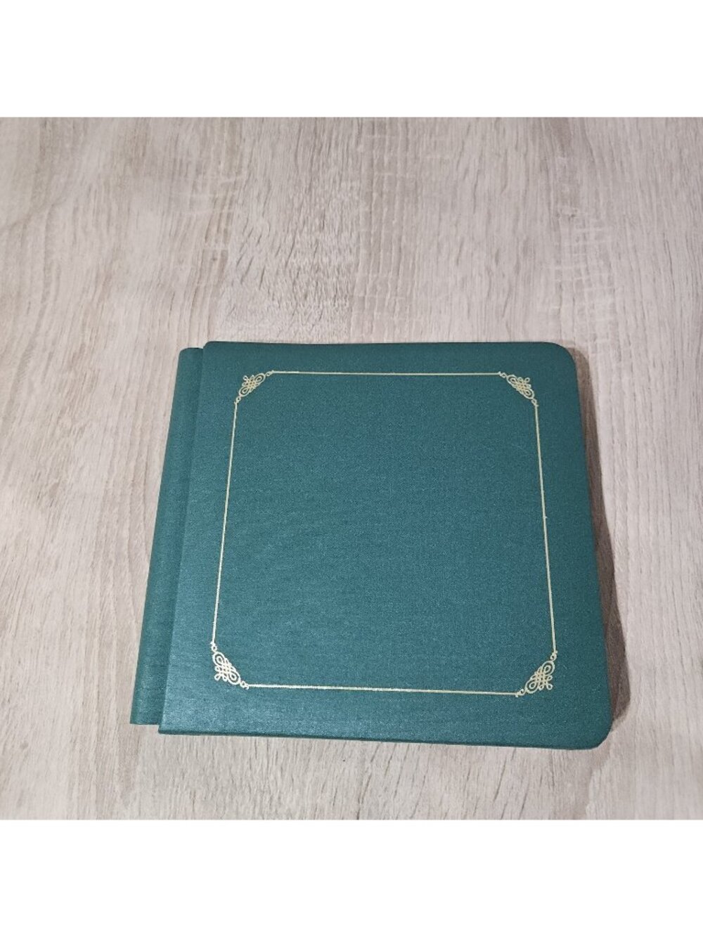 Creative Memories Green 7x7 Scrapbook Album